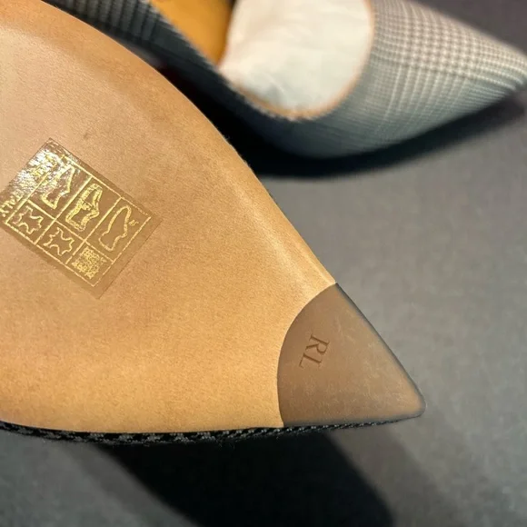 Ralph Lauren "purple label" black & white plaid 4 inch heel pumps. Size:39 (9) - Picture 6 of 6